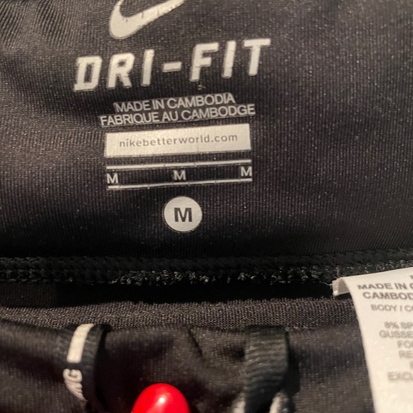 Nike Women’s running leggings - Picture 3 of 4